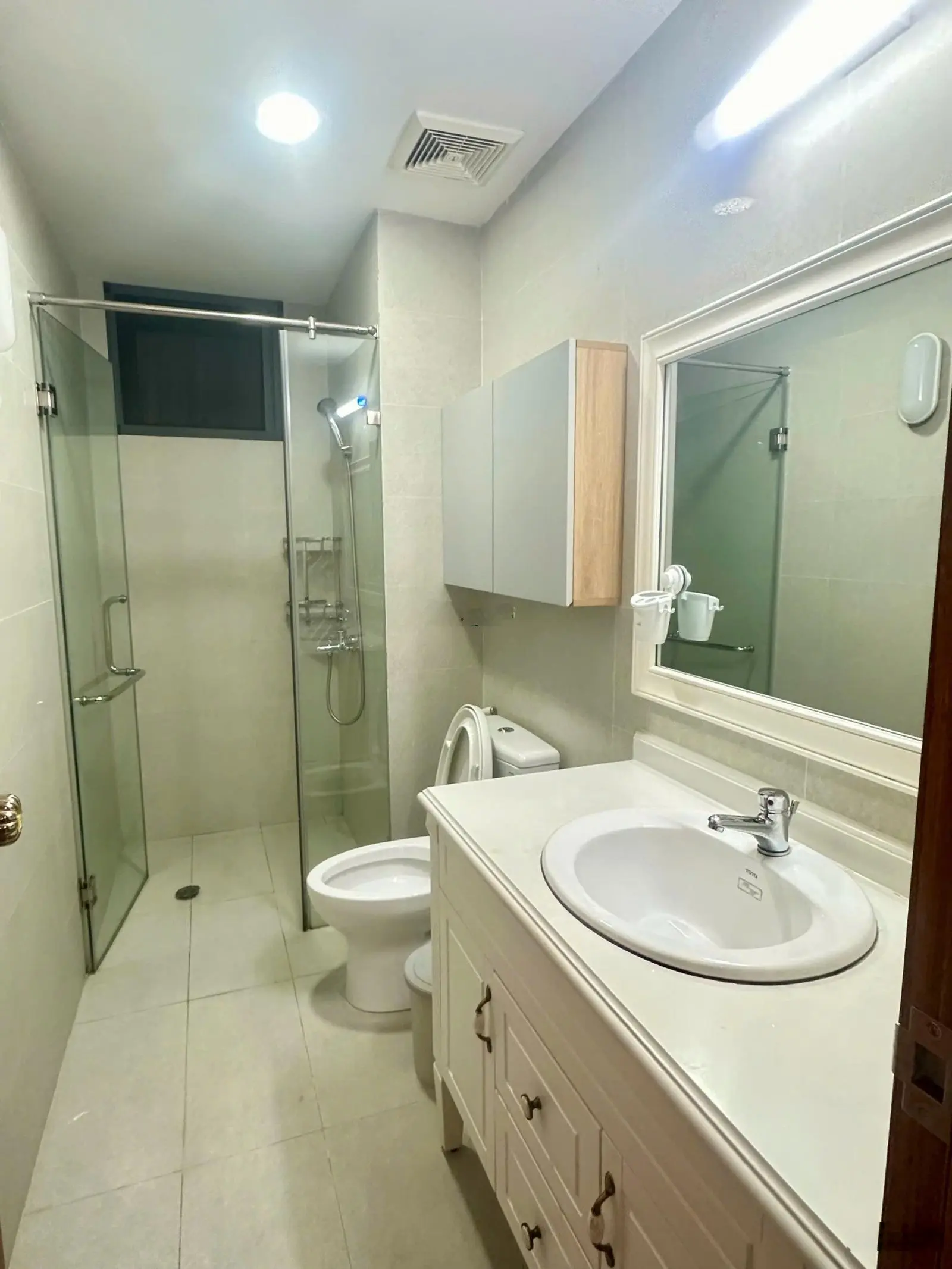Hàng độc tại Iris Garden - 3PN + 3WC/PT, đầy đủ nội thất, giá 8,3 tỷ VND