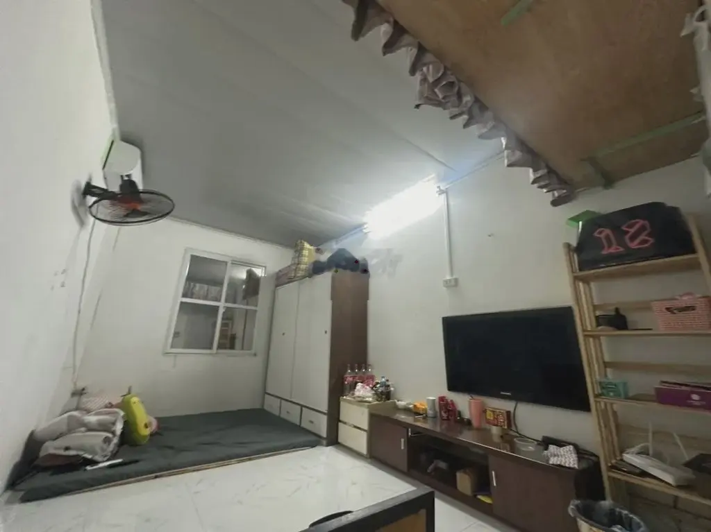 Bán nhà phố Thái Hà - Trung Liệt 4 tầng 10m ra phố DT 16m2 bán 2 tỷ