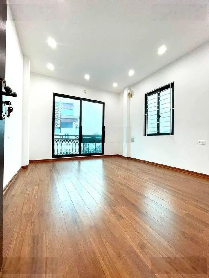 Bán nhà 33m2 - 5 tầng gần khu dịch vụ Phú Lương - HĐ, ô tô tránh cách 15m. Giá 2.8 tỷ 0986 498 ***