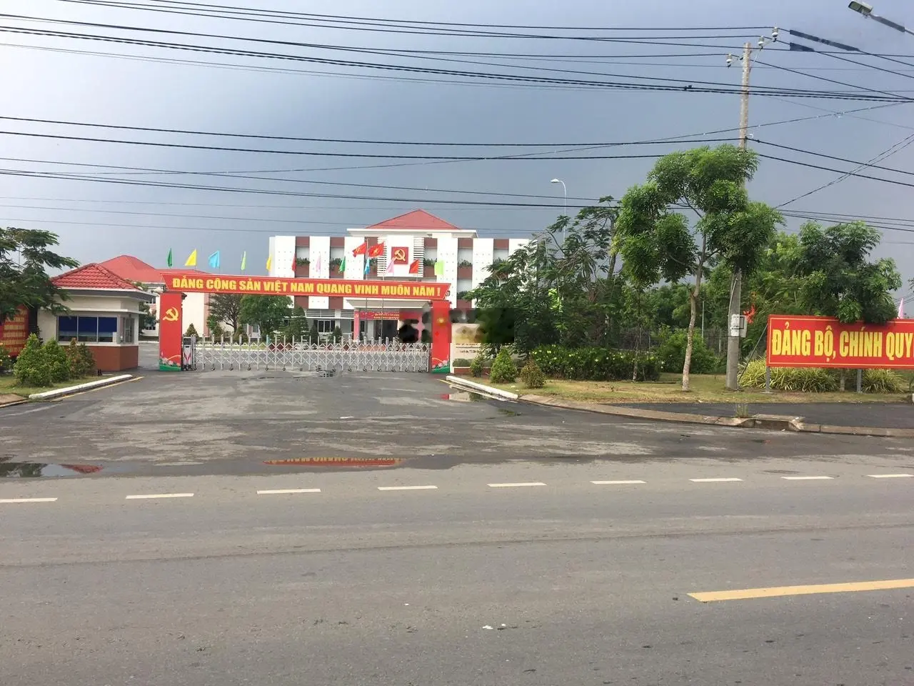 Bán 240m2 thổ cư quá rẻ, ngay MT Trần Văn Nghĩa, Cần Giuộc, giá ngợp
