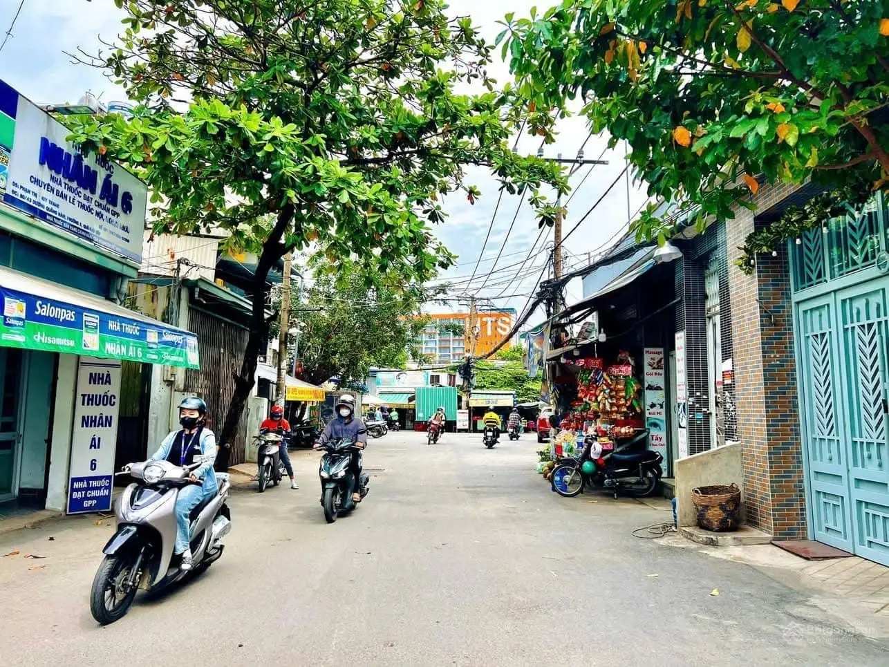 Nhà 2 mặt tiền hẻm xe hơi có hầm 20p(có thể KD CHDV) 5x27m Dương Quảng Hàm P5 ngay DH Văn Lang