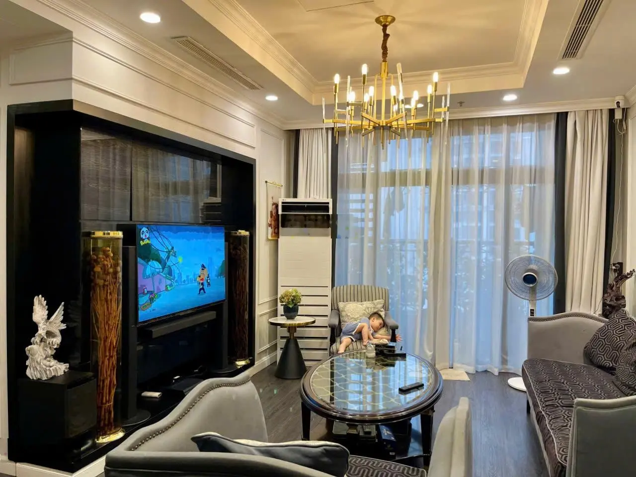 Chính chủ gửi bán căn hoa hậu toà R4 Royal City