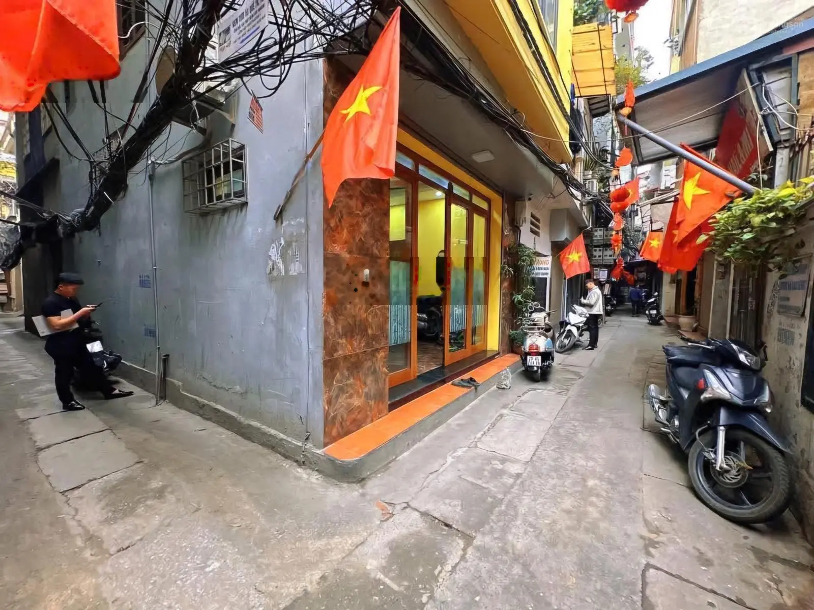 Siêu phẩm mặt ngõ thông kinh doanh tại Kim Mã, Ba Đình dt 43m2 x 6T - căn góc 2 mặt ngõ giá 10,5 tỷ