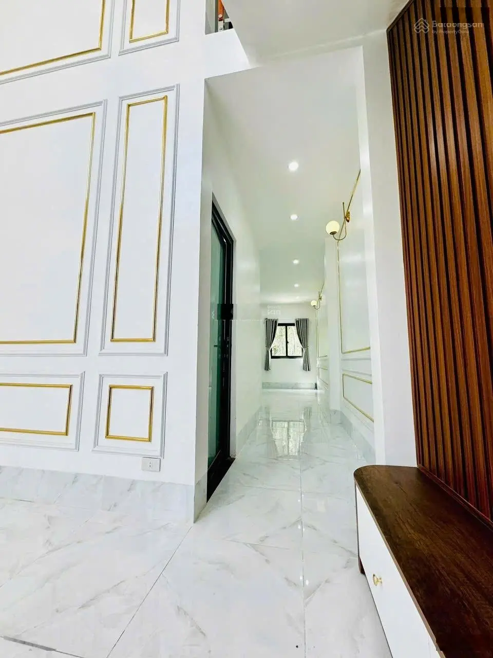 Nhà trệt lửng hẻm hai bà trưng cách mặt tiền chỉ 20m