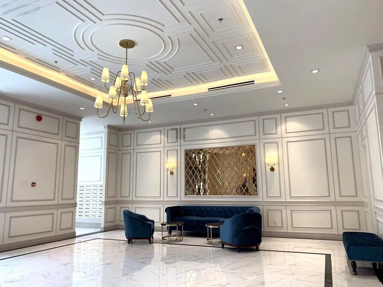 Bán căn hộ Saigon Royal 60m2 Quận 4, nội thất đẹp, giá tốt. LH: 0909 024 ***