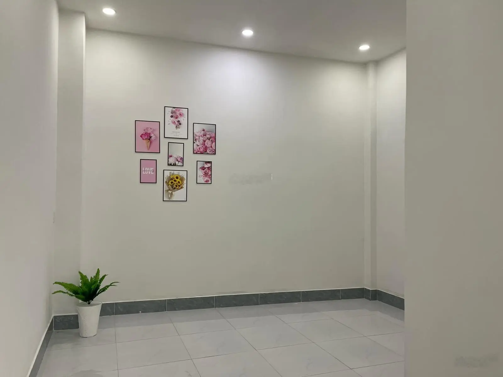 Nhà HXH mới xây gần cty Fuluh, chỉ 2.080tỷ