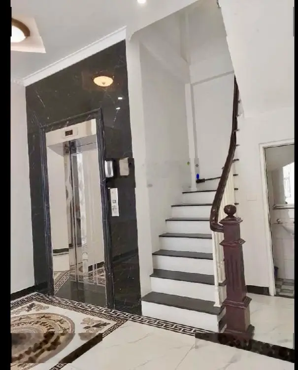 80m2/5t/5mt/12.5 tỷ / ngô gia tự / ô tô chánh/ lô góc kinh doanh/ thang máy