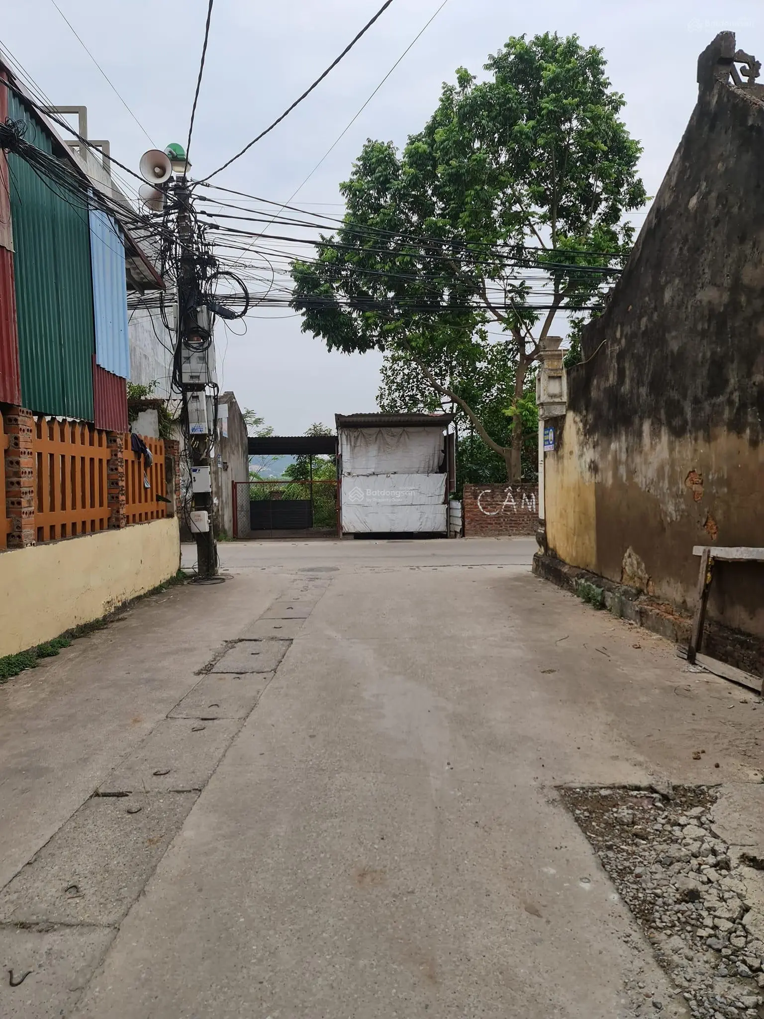 Bán lô góc 83,5m2 Vân Hợp. Vân Dương TP BN giá hơn 2 tỷ