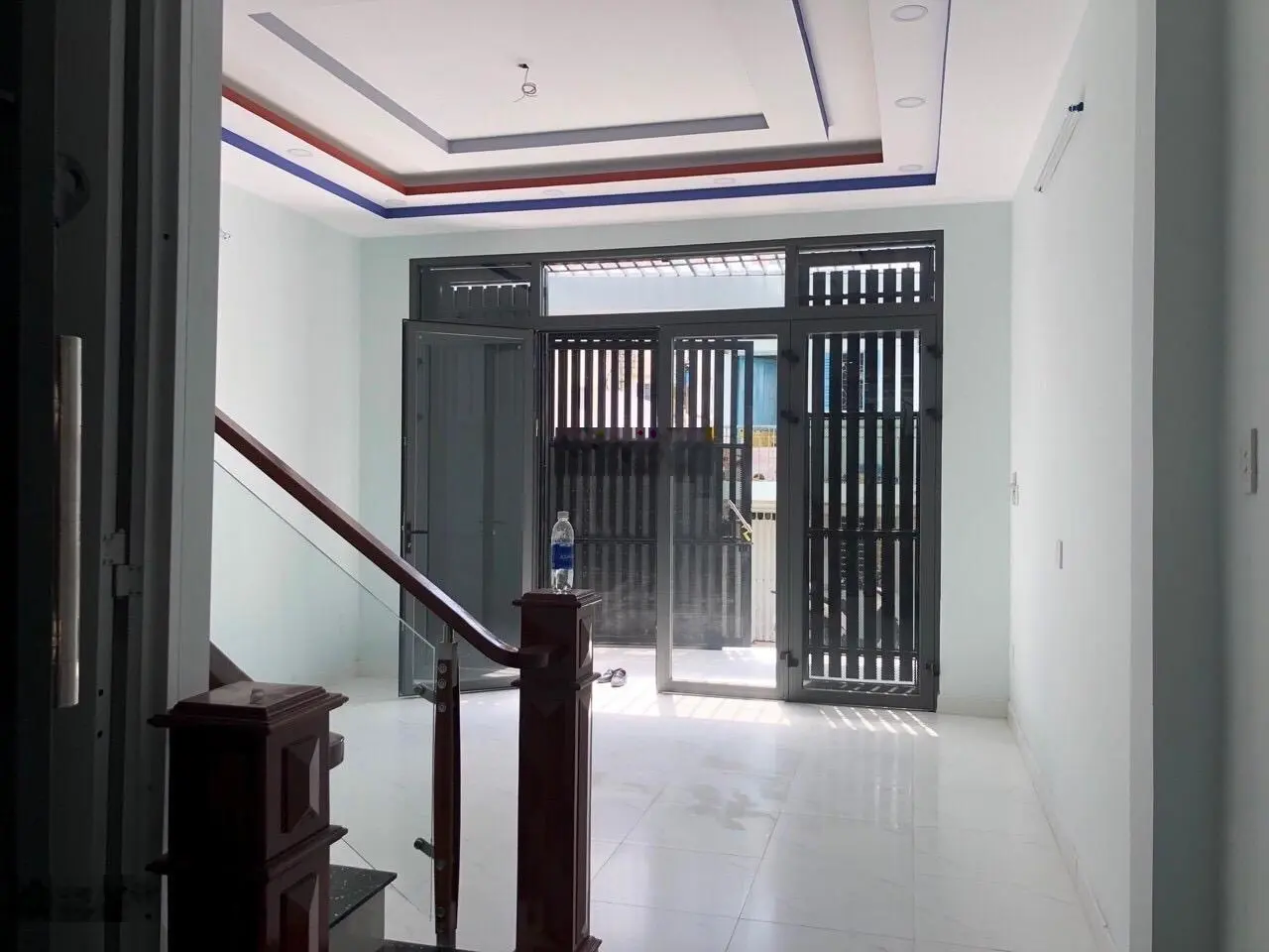 Q7 HXH Nguyễn Văn Quỳ. DT: 5x21m 3 tầng 10PN 10WC, vừa ở vừa cho thuê sẵn dòng tiền. Giá: 8tỷ2