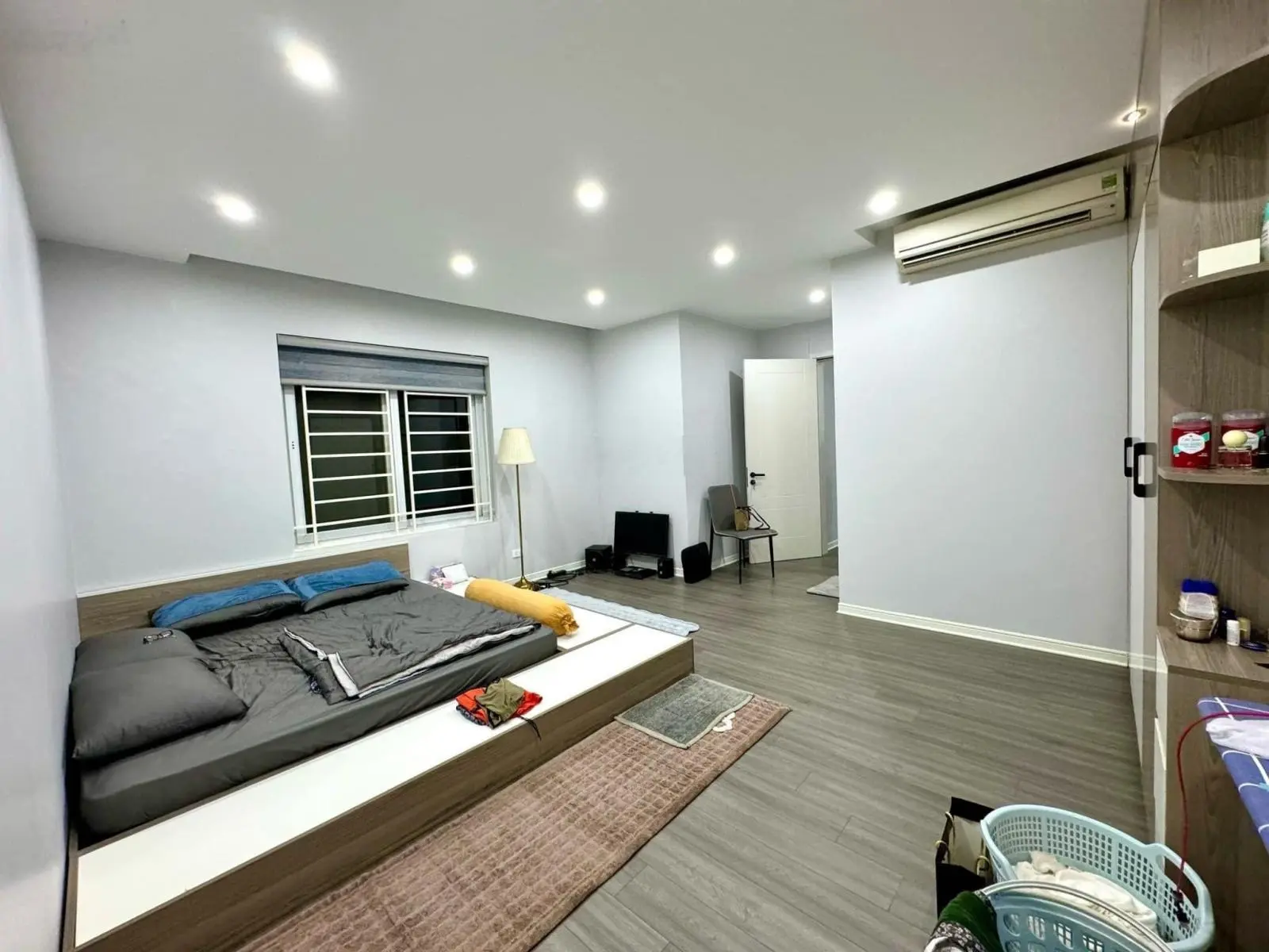 Bán gấp! Căn hộ chung cư Tân Việt Tower Hoài Đức 81m2 - giá nhỉnh 2 tỷ