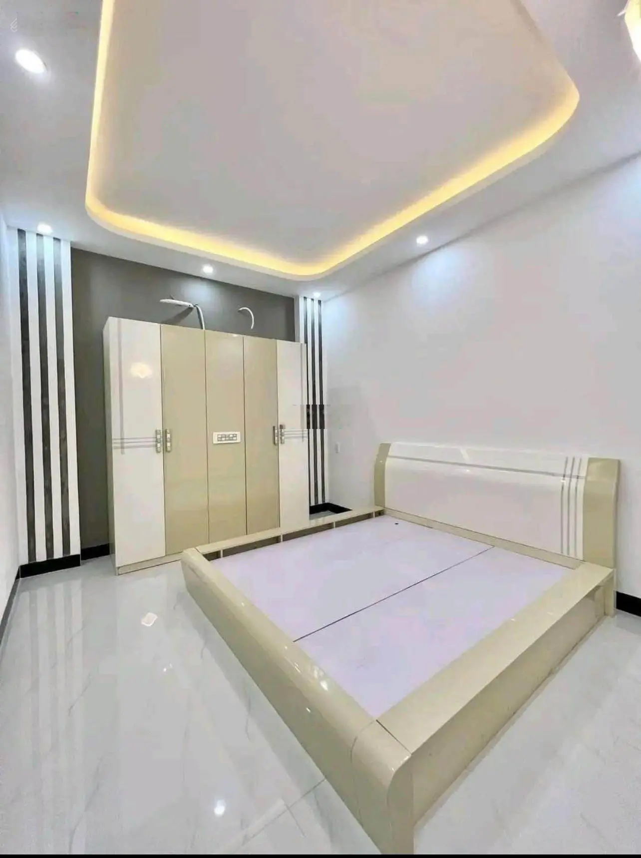 Cần bán căn nhà ở đường 18B ngay chợ Bình chánh 5x20, 1 lầu giá bán 760TR