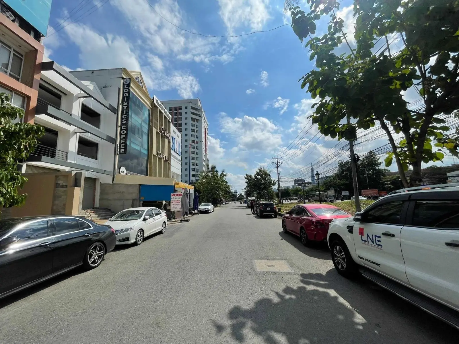 Chính chủ bán nhà 1 hầm 4 lầu mặt tiền đường Lương Định Của, P.An Phú, quận 2, DTS: 266m2 giá 45 tỷ