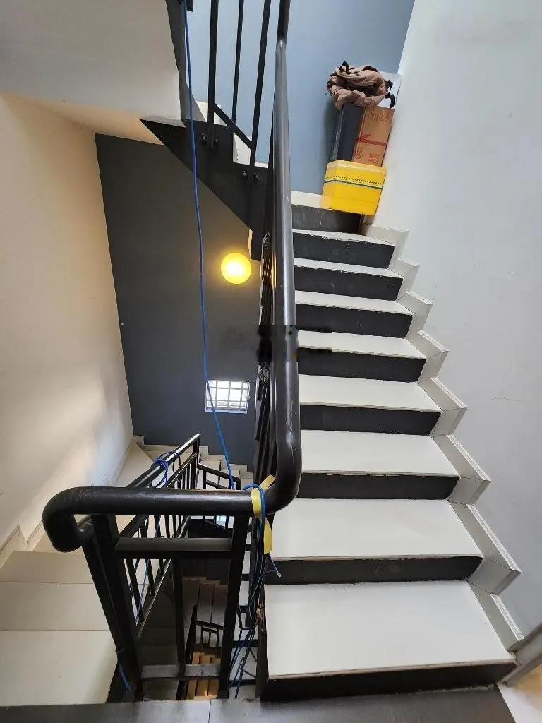 Chdv 5 tầng. Ngang 7m. Thu nhập 30tr/th. Gần chợ Cây Quéo. Chỉ 7,x Tỷ