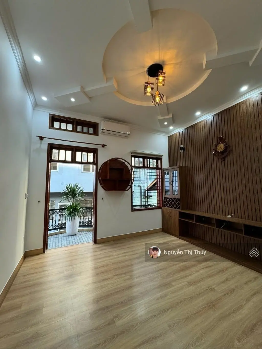 Bán nhà 4 tầng MT Nguyễn Văn Linh - đoạn gần sân bay - Phố kinh doanh sầm uất đa ngành - 8PN