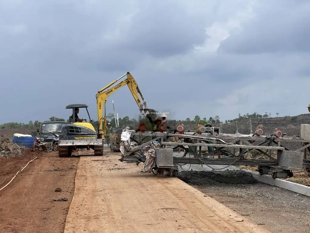 Thực sự rơi vào hoàn cảnh khó khăn nên thanh lý 1ha8 ngay dân cư