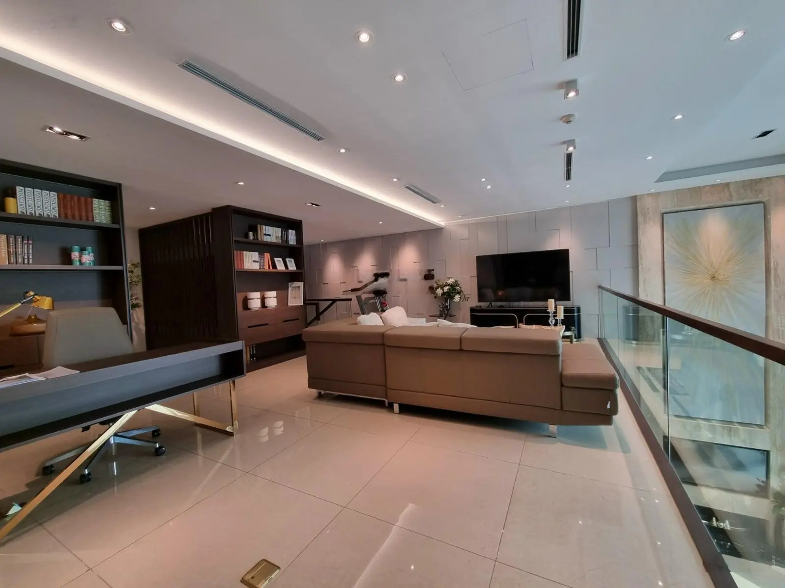 Bán căn hộ chung cư N02 Chùa Láng 65m2 , thiết kế 2 ngủ , 1 wc . Lh : 0971 405 ***