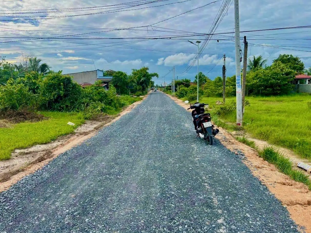 Chính chủ - Cần bán lô đất ngay thị trấn Đức Hoà 105m2, 5x20, giá chỉ 720 triệu