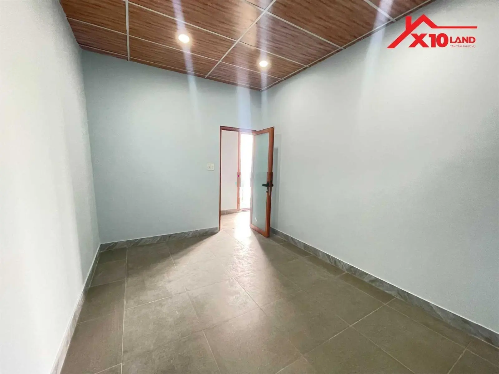 Bán nhà đang kinh doanh quán cà phê 1 trệt 1 lầu 1 sẹt Trần Quốc Toản 270m2 giá siêu rẻ chỉ 6,5 tỷ