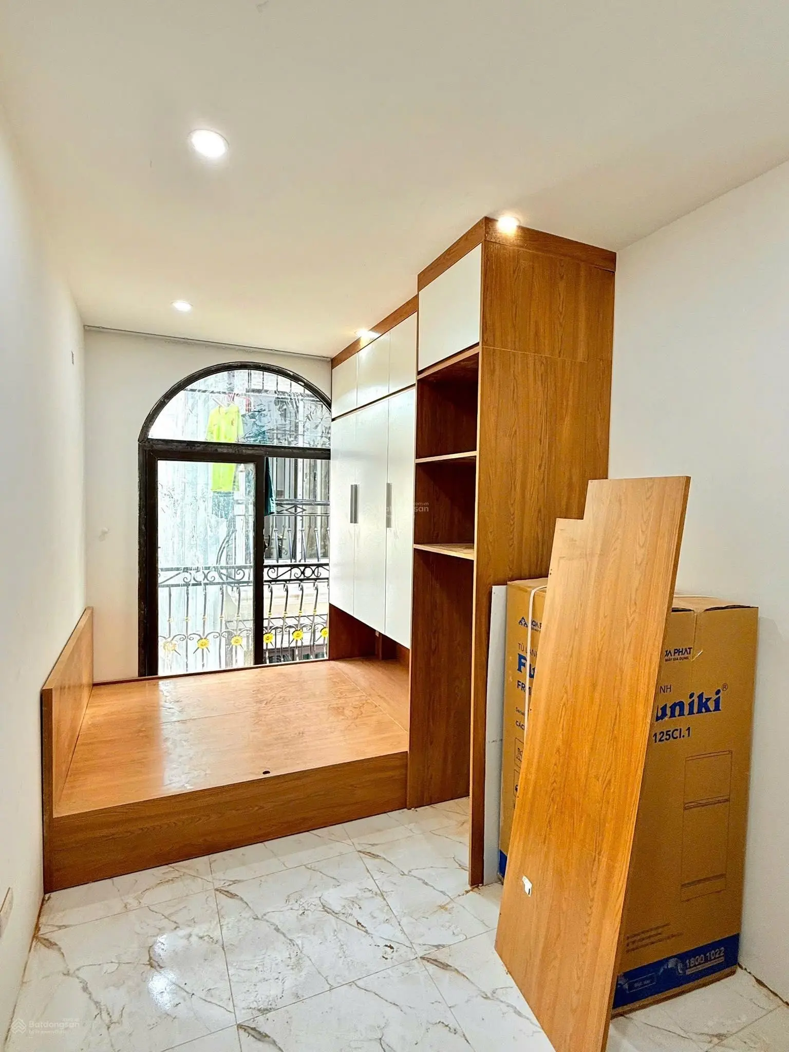 CHDV 61m2*6T, đường Giải Phóng, Hoàng Mai - dòng tiền 70tr/th, 0985818818