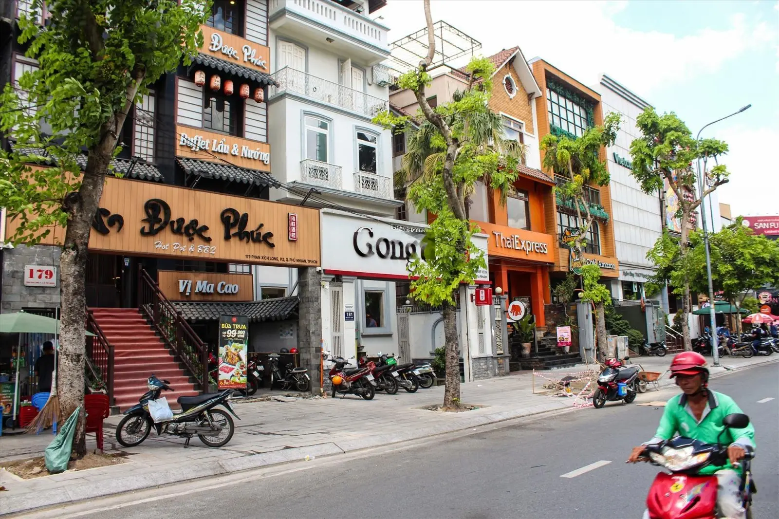 Góc 2MT Hoa Sữa + Phan Xích Long , Phú Nhuận - 8x18m - Hầm 5 tầng - HĐT: 150 triệu - giá 50 tỷ