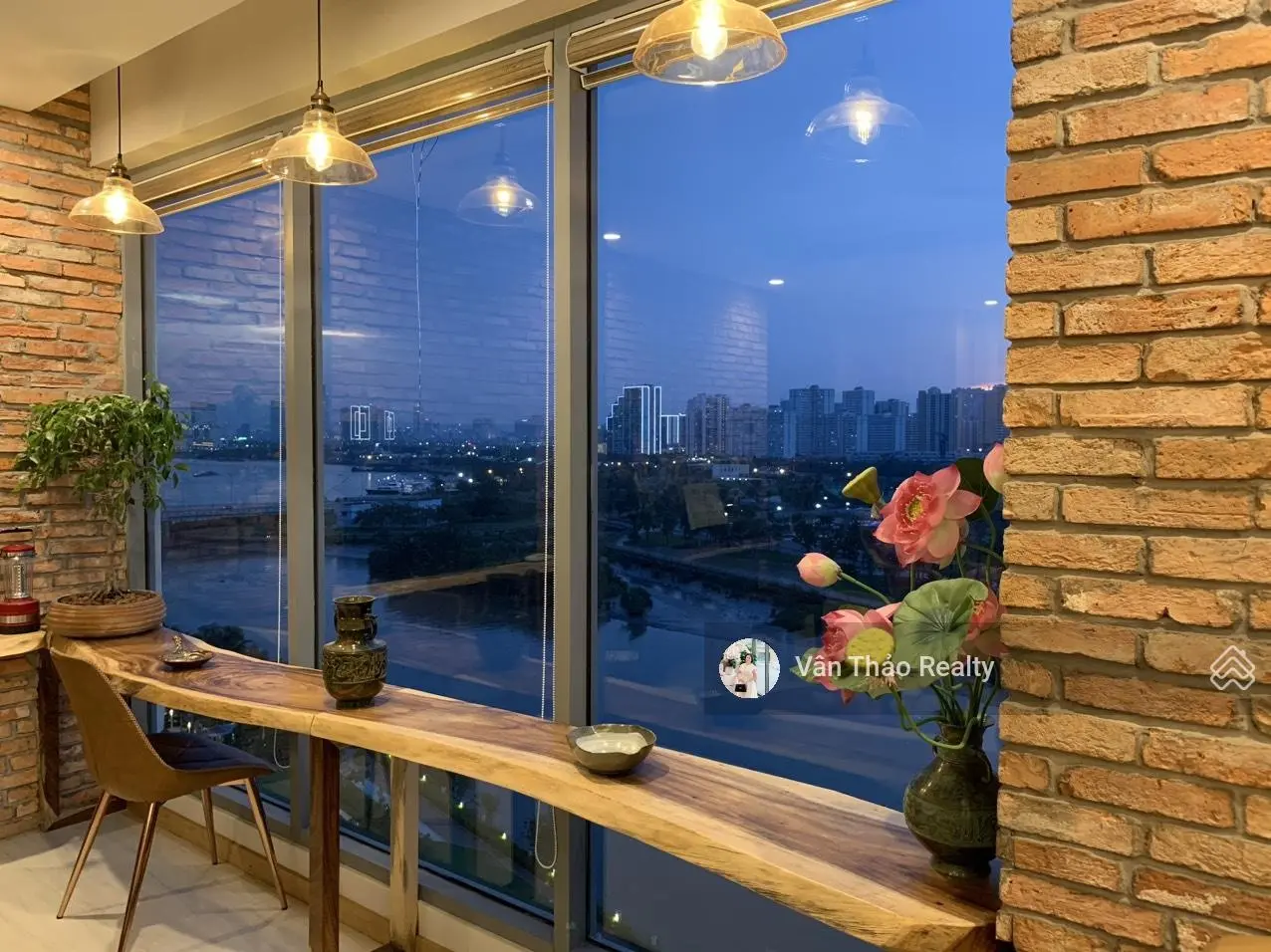 (Full 2 mặt kính - diện tích lớn 137m2) căn hộ 3PN view sông - thành phố siêu đẹp Đảo Kim Cương Q2