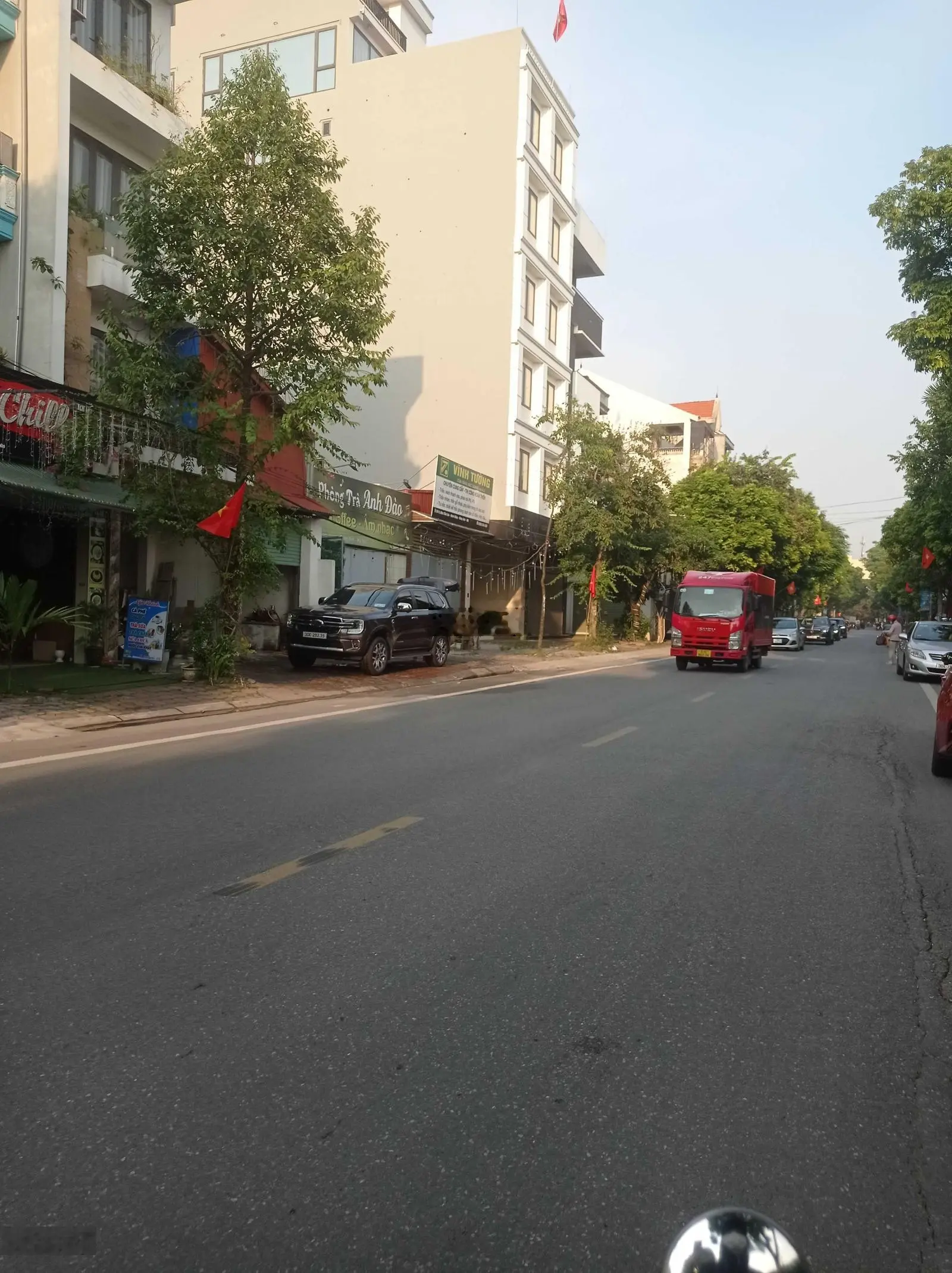 Duy nhất 60m2 đường thông ô tô tránh, kinh doanh sầm uất tại Vân Trì, Đông Anh, HN
