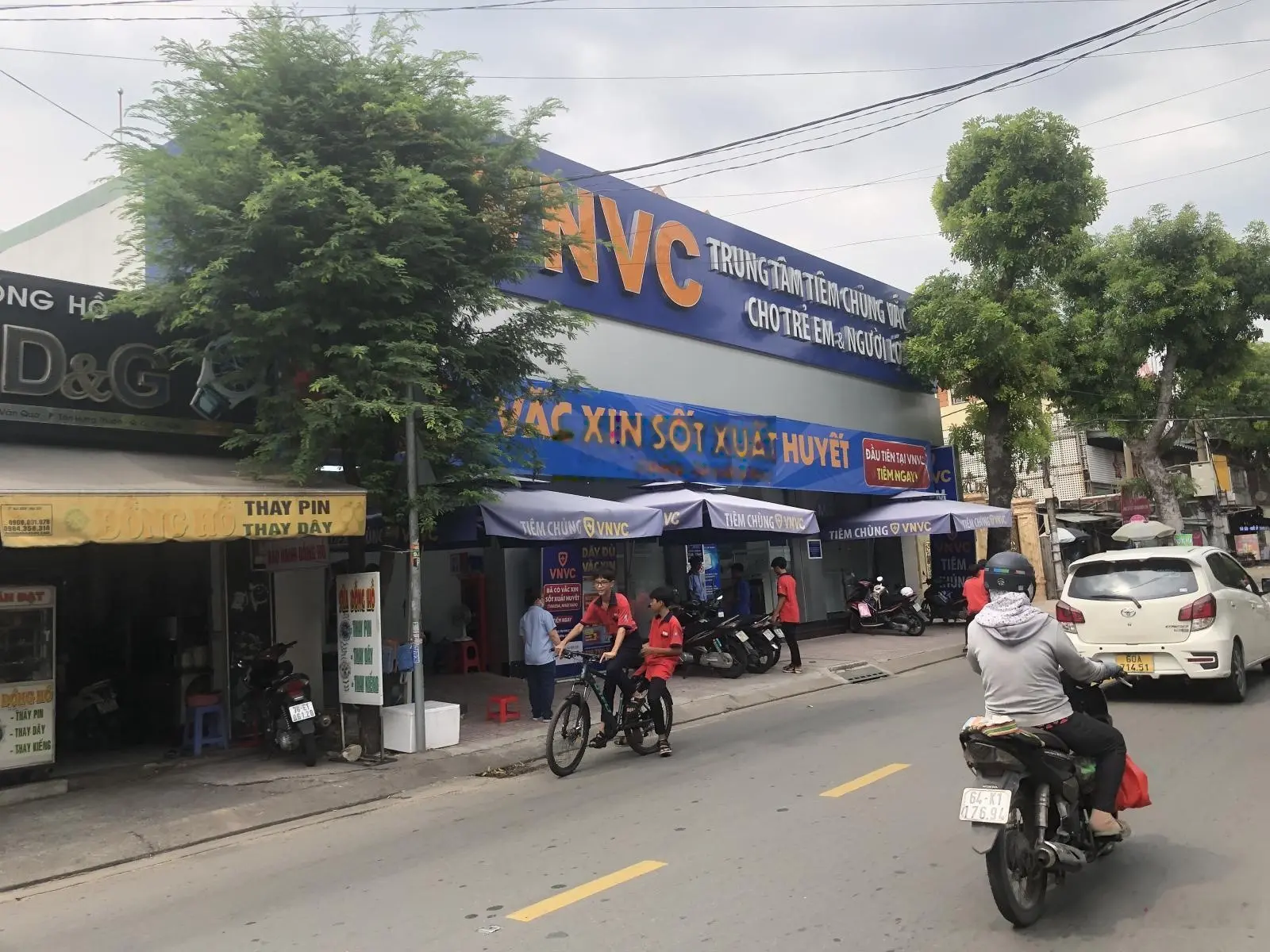 Bán nhà MT Nguyễn Văn Quá, DT: 4 x 24m nhà 2 tầng giá 9,8 tỷ, 0933198277 Đại