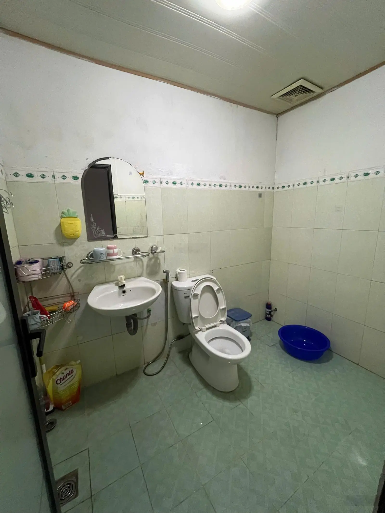 Nắm chủ, giữ khoá cửa nhà mặt tiền Lưu Quang Thuận, hướng Đông mát mẻ Vị trí sầm uất gần phố tây