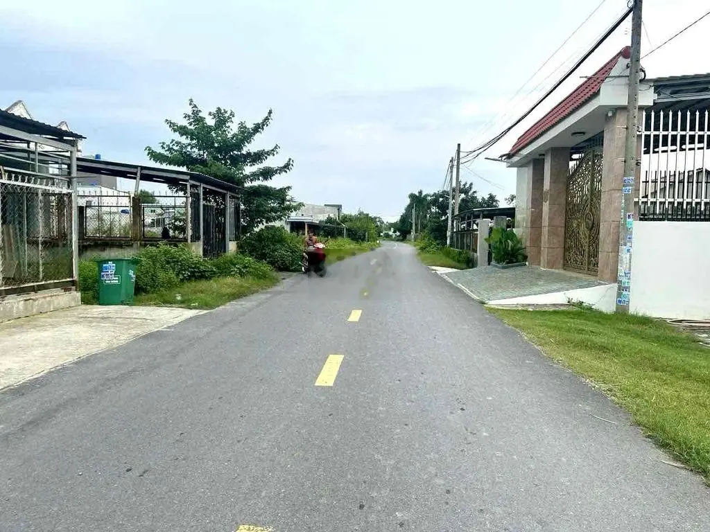 bán 340m2 đất thổ cư, mặt tiền nhựa út cú giá 7 tr/m2
