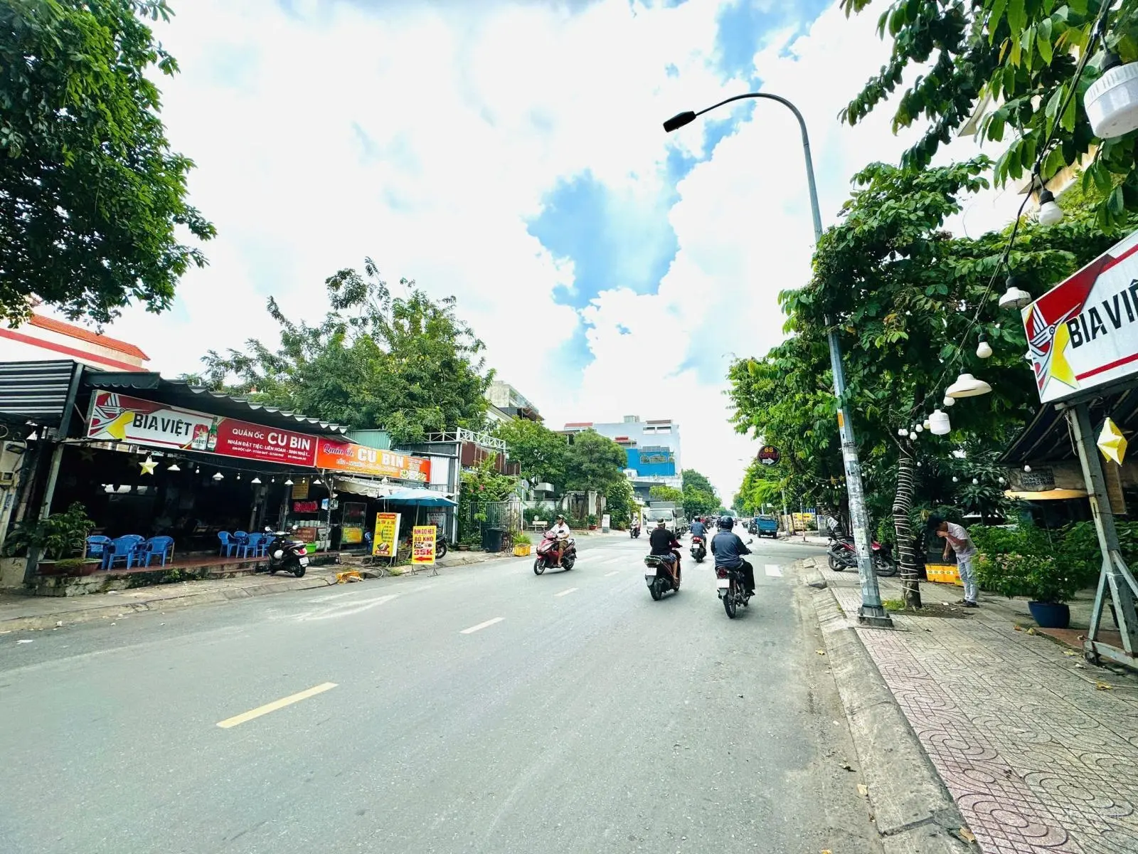 Mặt tiền đường Độc Lập- đang cho thuê 25 tr/tháng, 7.8mx20m, giá 18.5 tỷ ,P.Tân Thành , Q.Tân Phú