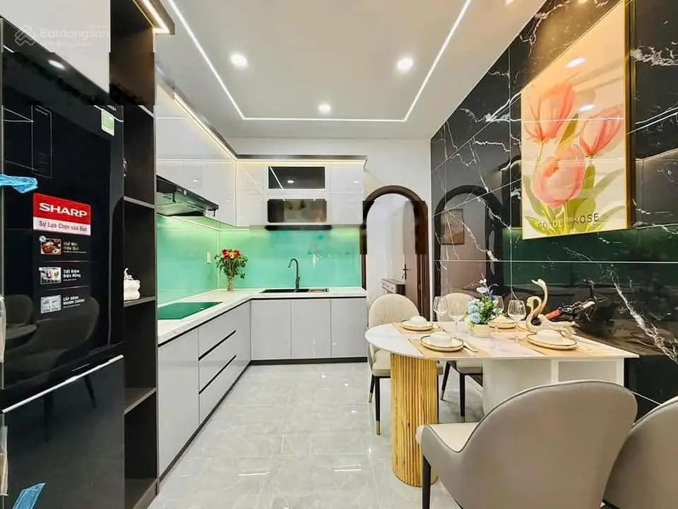 NHÀ ĐẸP BÁN GẤP đường Vườn Chuối, P4, Q3. 48m2. Giá 4tỷ550. LH: 0888714651 (Nguyên)