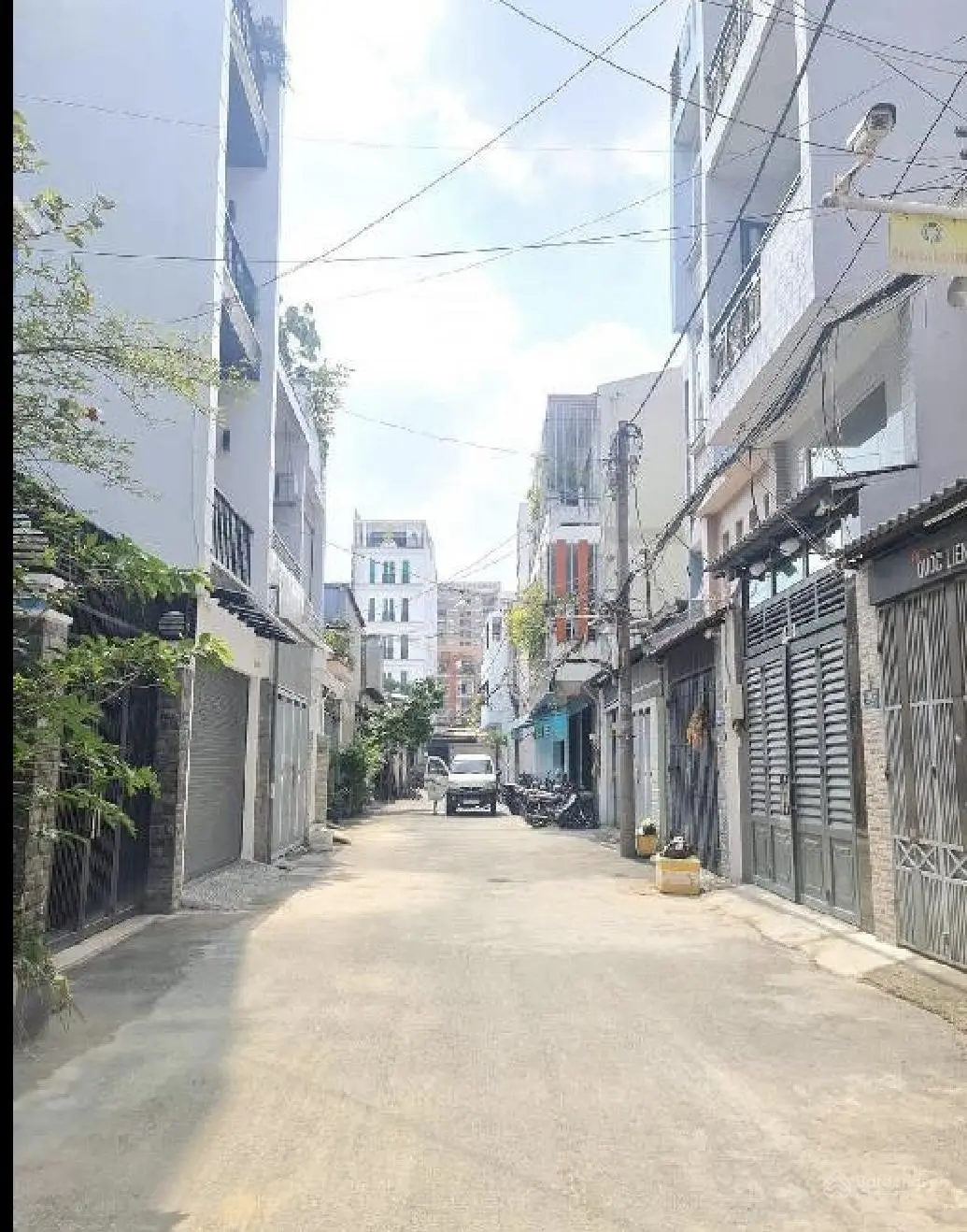 Hẻm xe tải SM vào nhà - vị trí đắc địa Đồng Đen-khu vực cực hiểm nhà bán - giá tốt trên thị trường