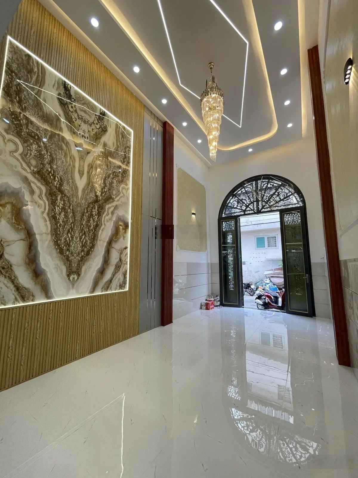 Siêu Phẩm Nhà Đẹp Mặt Tiền Đường số 5A BHHA Bình Tân - 5 Tầng - 64m2 (4m x 16m) Giá 9,2 Tỷ TL