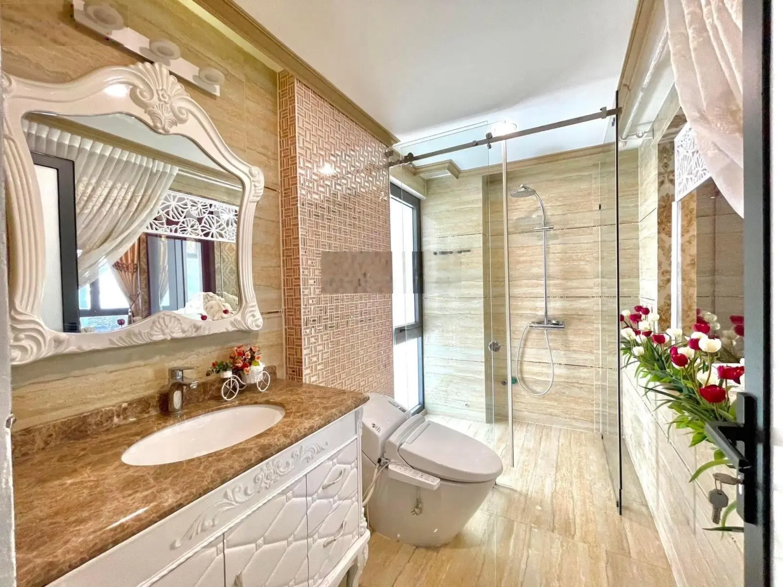 Bán căn biệt thự 3 tầng đường Phạm Phú Tiết, Trung tâm TP. Đà Nẵng