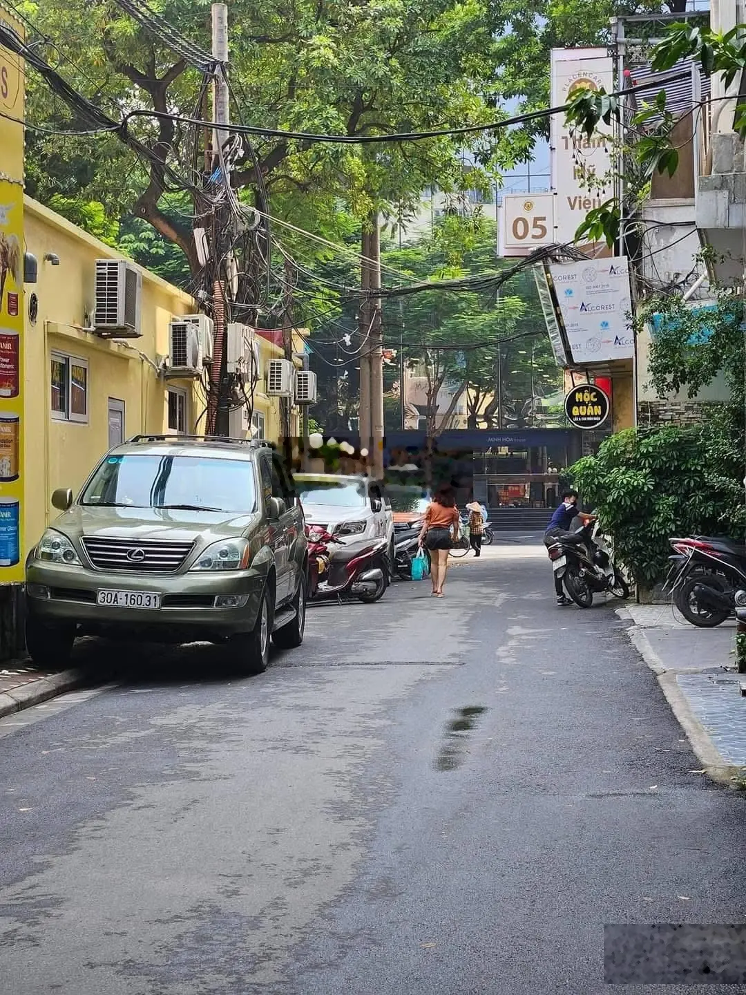 Bán nhà ngõ 444 Đội Cấn: 33m2, 7 tầng, thang máy, cách ô tô tránh 10m, giá 8.58 tỷ(tin thật 100%)