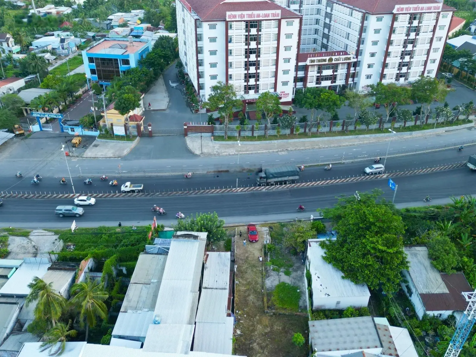 Chính chủ bán nền 181 m2 full thổ cư giá 2,3 tỷ mặt tiền QL1A, P Tân Ngãi, TP Vĩnh Long