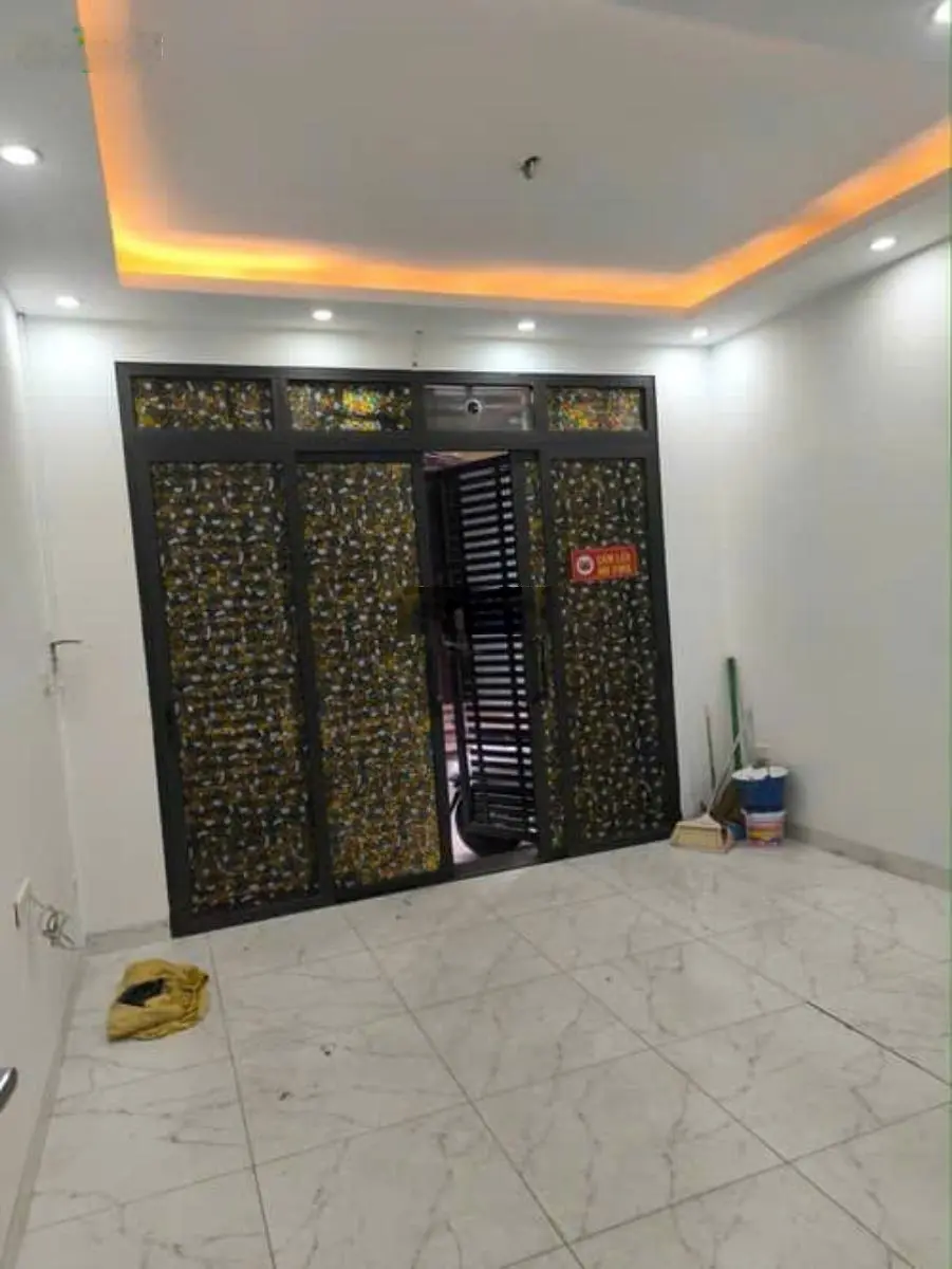 Bán gấp ngõ 317 tây sơn - đống đa 40m2 5tầng MT 4m giá chào 9,95tỷ có thương lượng