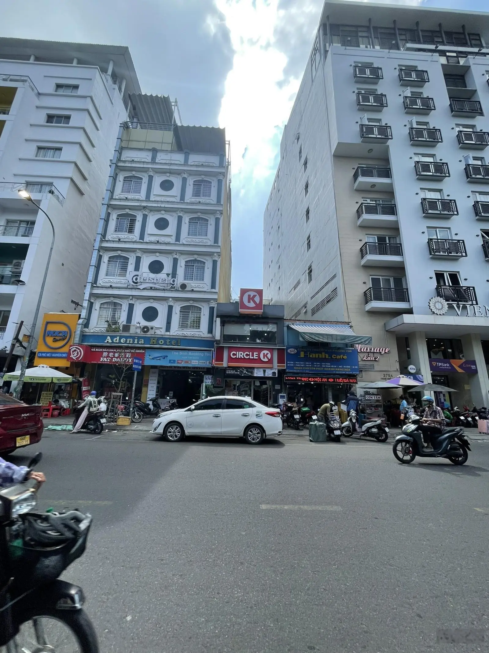 Bán nhà mặt tiền Phạm Ngũ Lão, P.PNL, Quận 1: DT 4x20m_2 Tầng. HĐT 160 Triệu/tháng