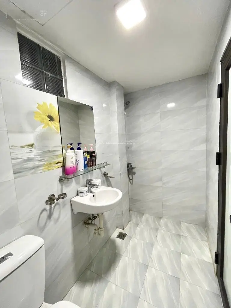 Bán nhà Ngọc Thụy,LB. 5 tầng 35m, ô tô tránh, 10m ra mặt phố Ngọc Thụy. Nhỉnh 6 tỷ