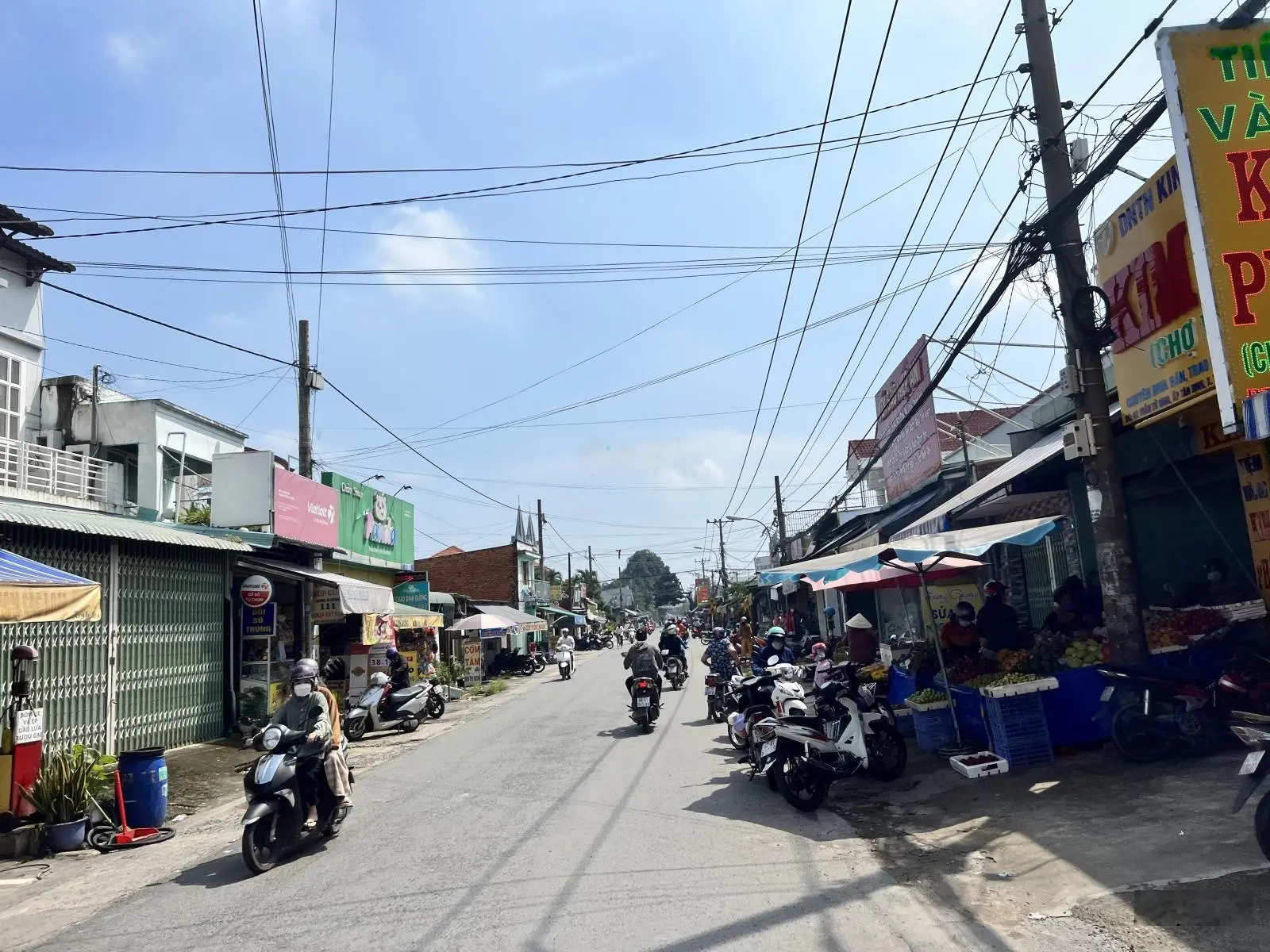 Cần tiền trả nợ nên bán rẻ lại lô đất 100m2 Đ. Nguyễn Văn Khạ, thị trấn Củ Chi, Giá 1.2 tỷ