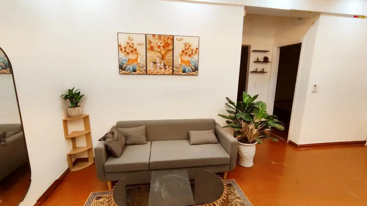 Bán CC Đồng Tàu Q. Hoàng Mai 54m2 ful nội thất nhỉnh 2 tỷ 0816 997 *** Hợp Đặng