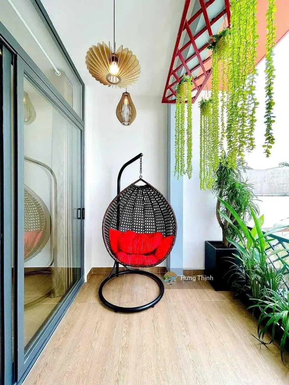 Chủ ngộp mạnh bán gấp căn nhà đường Đinh Đức Thiện, Bình Chánh, 83m2, giá 950tr, ngay chợ, sổ riêng