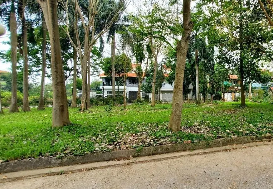 Đại đô thị cả Hà nội có, duy nhất KĐT Quang Minh nằm kề Sân bay. Gọi chính chủ trang bìa!