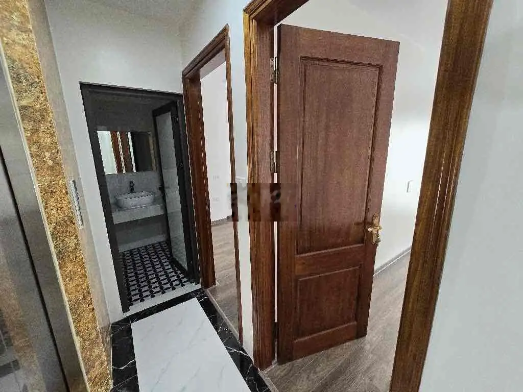 Xuân La - Tây Hồ - Ngõ Nông - 52m2. 6 Tầng - Thang Máy - Giá 11.3 Tỷ