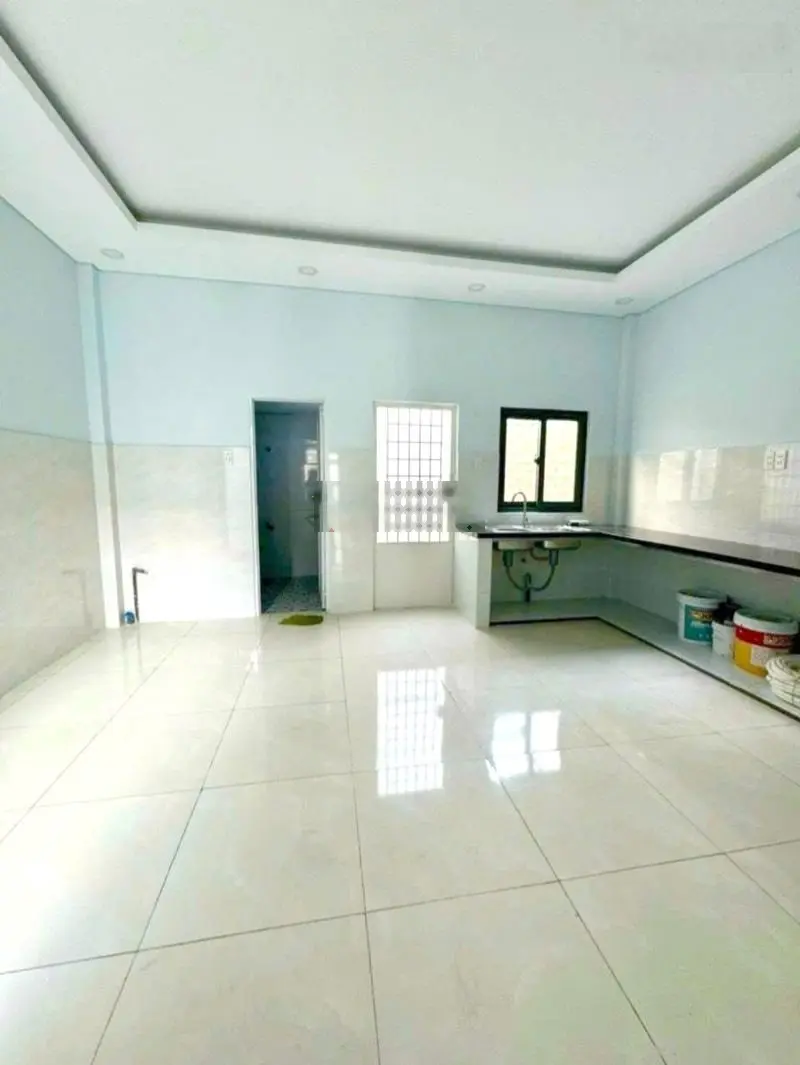 Định cư bán nhà 2 tầng hẻm xe hơi 91m2, 5*18m chỉ 4 tỷ nhỉnh gần UBND Linh Xuân Thủ Đức giá tốt