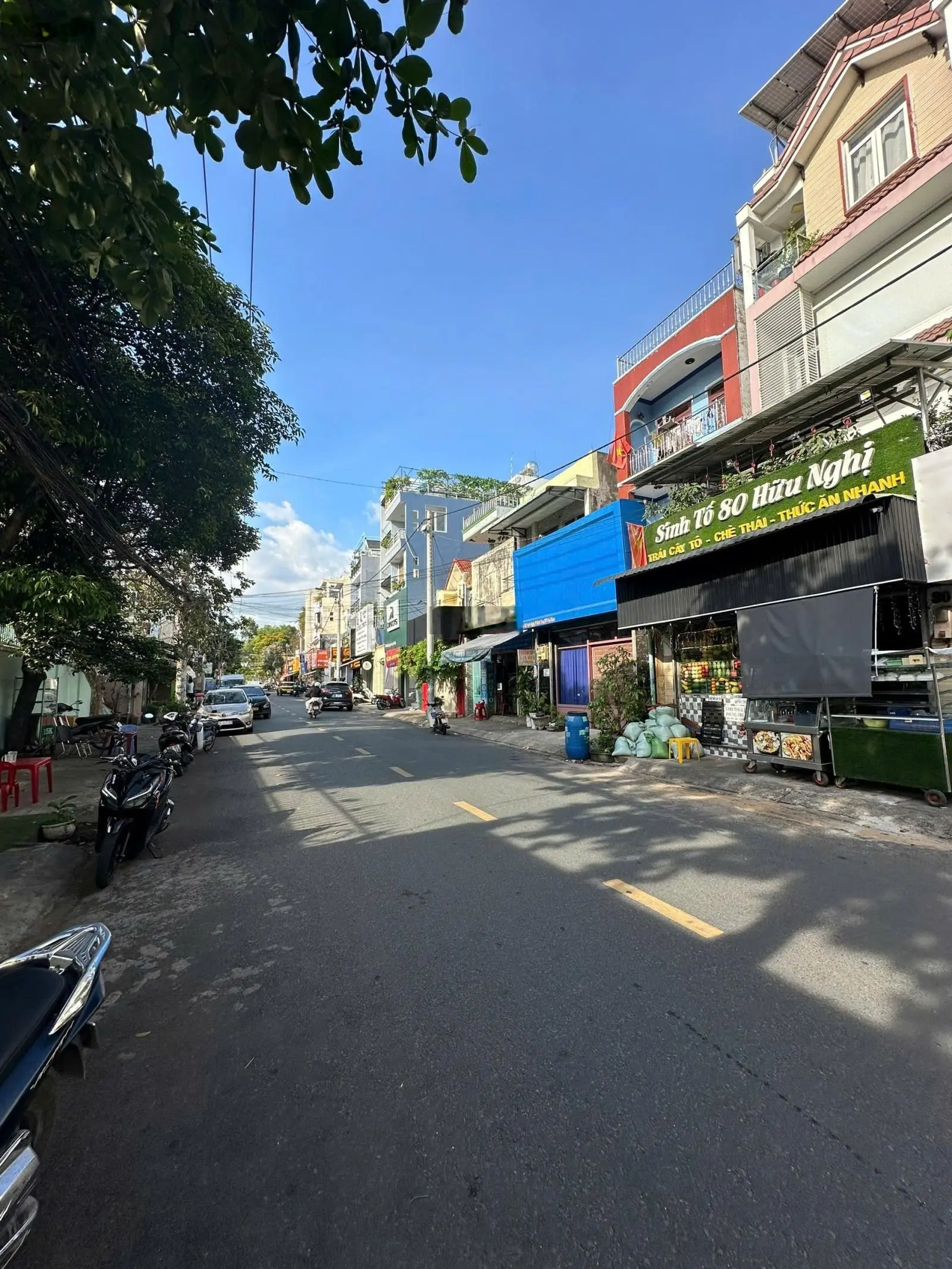 Bán nhà 3 tầng mặt tiền Hữu Nghị đang cho thuê 36tr/ 1 tháng.