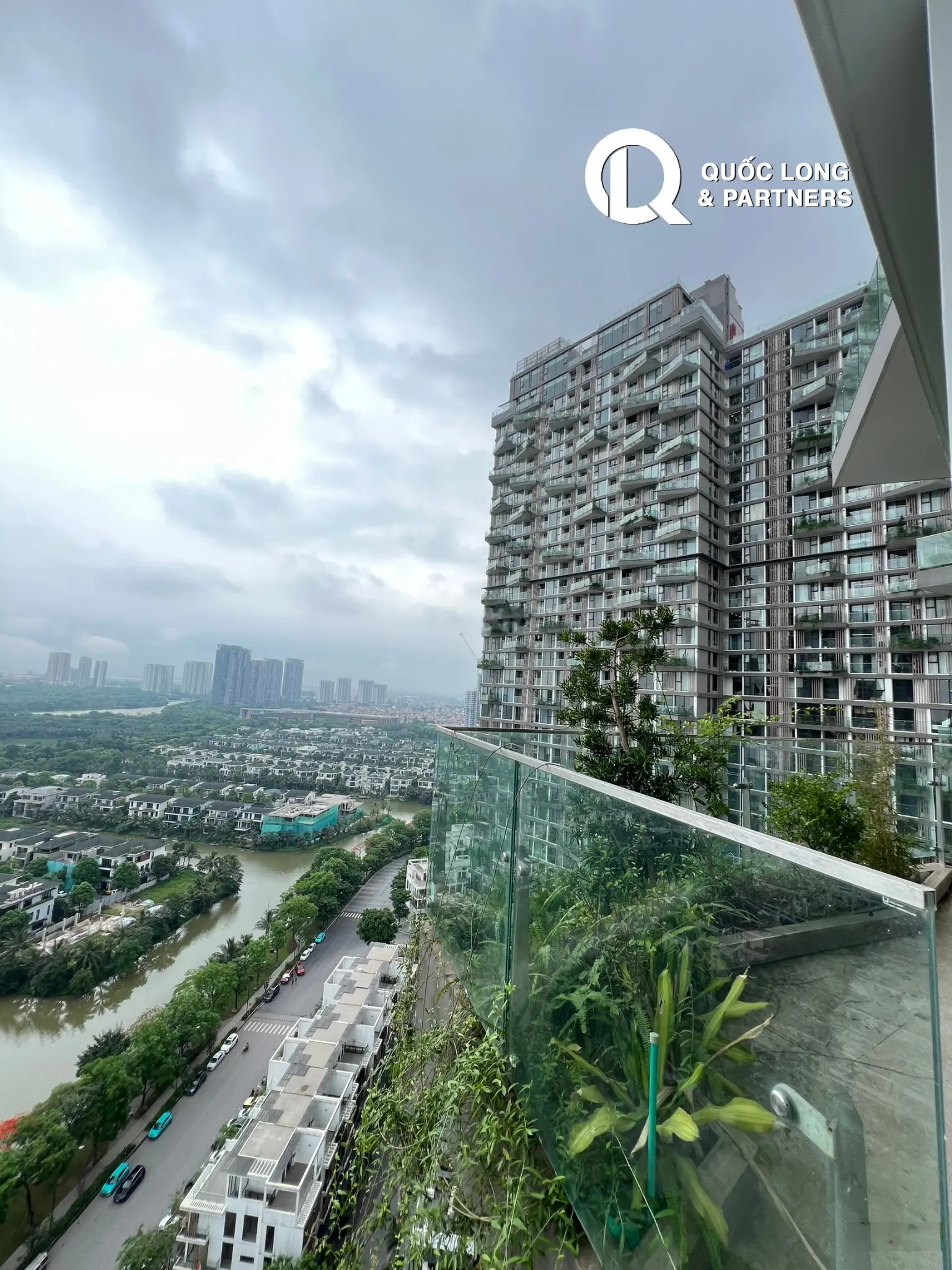(Chính chủ) Bán gấp căn Duplex Solforest 127m2 mặt trước View BT Đảo | Rẻ hơn thị trường ~ 500tr