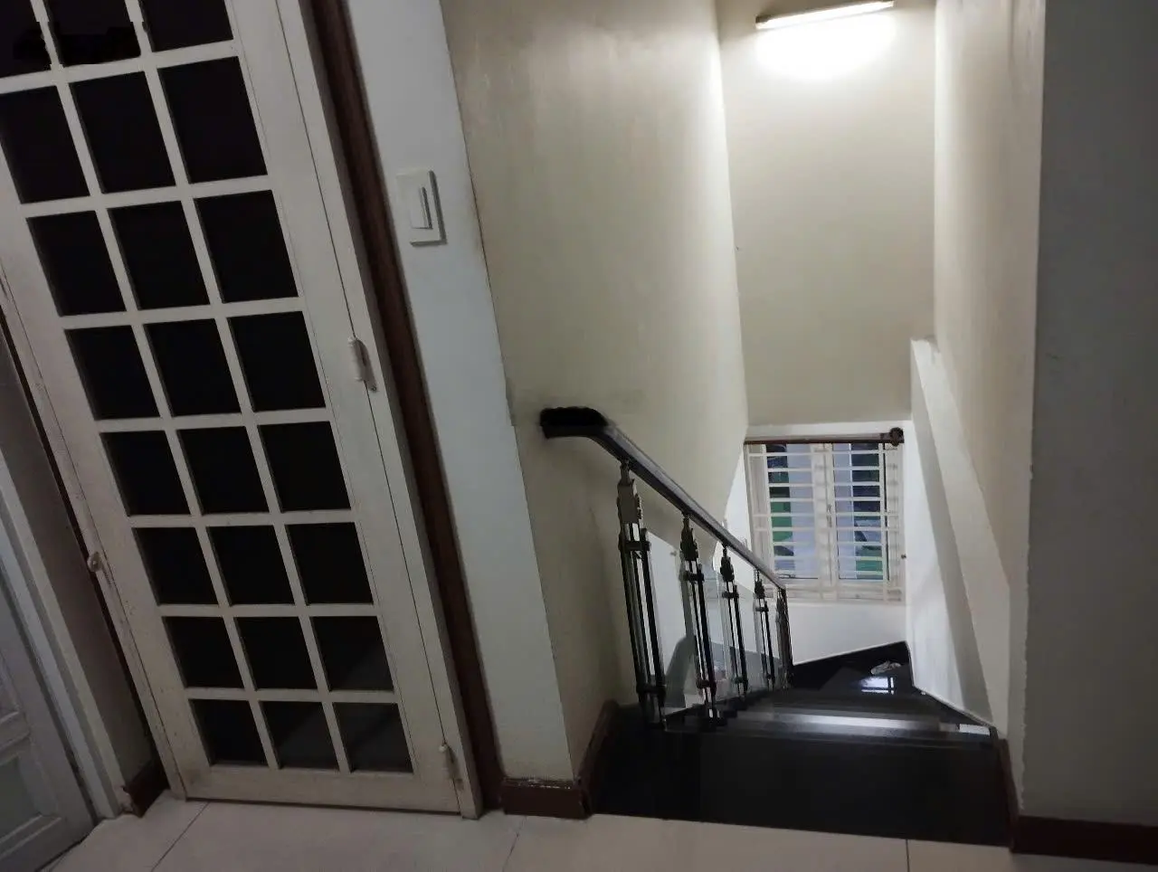 Chị bán gấp biệt thự Kiều Đàm N 9x27m, 3 tầng, 21,5 tỷ, Trần Xuân Soạn, P. Tân Hưng, Q7