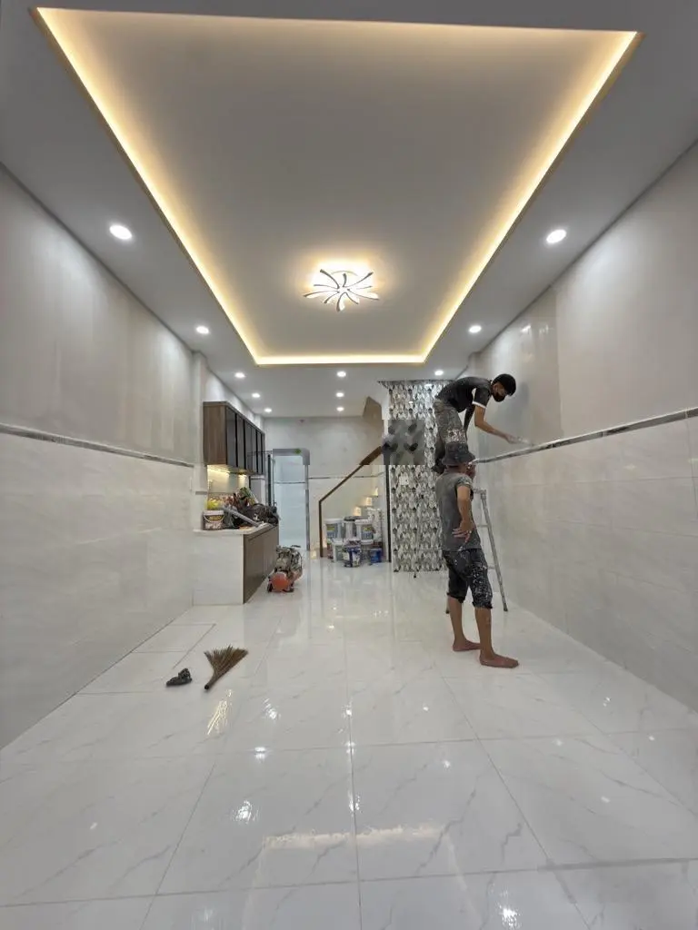Siêu phẩm nhà Q.11 - nhà mới mua ở ngay - 2 lầu 3 PN - 37m2 - hẻm 3m thoáng