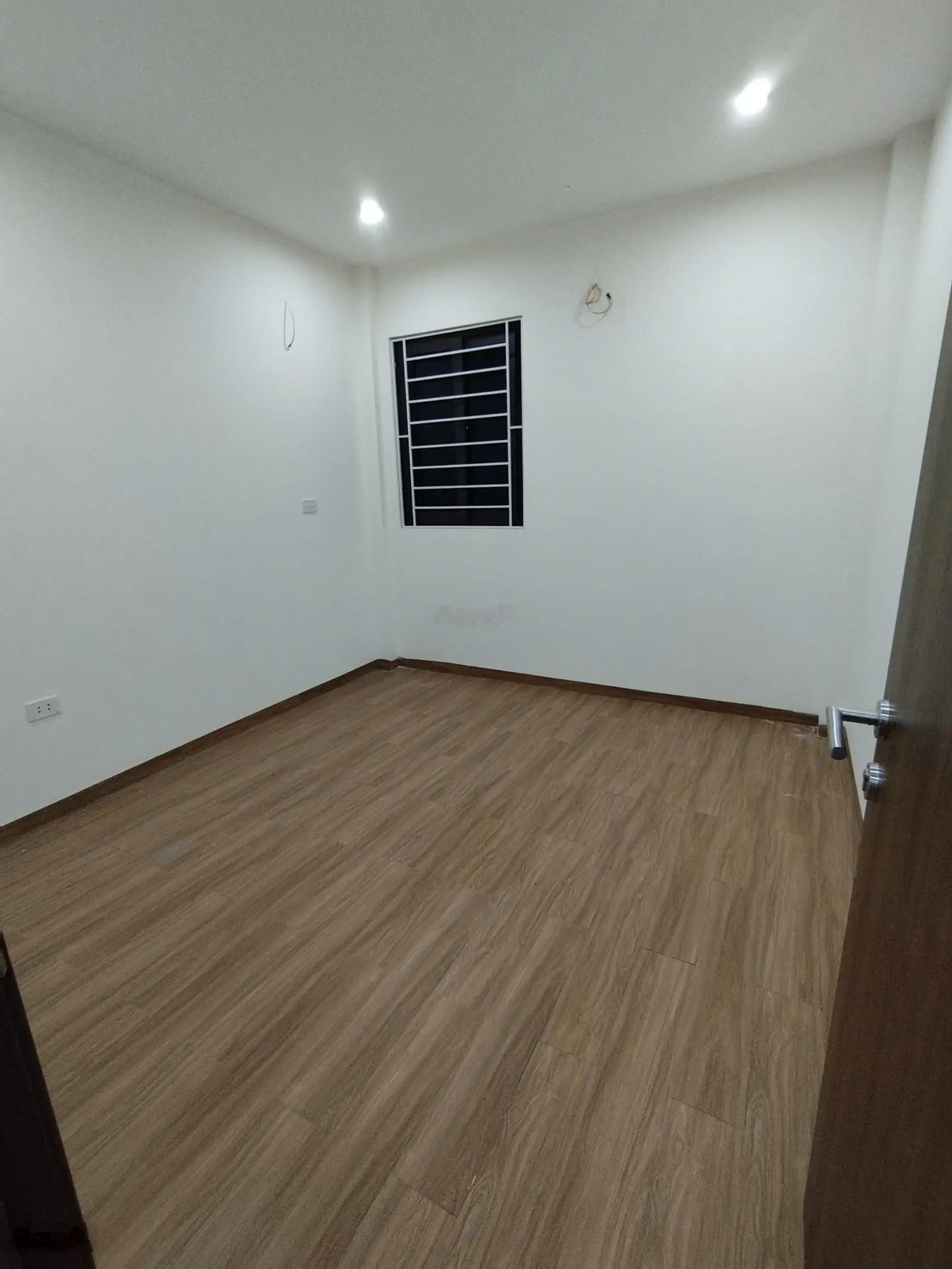 Nhanh tay, chốt ngay nhà Tiền Lệ, Tiền Yên, Hoài Đức, 3.5 tầng, 4 ngủ, full nội thất, chỉ 4.25 tỷ